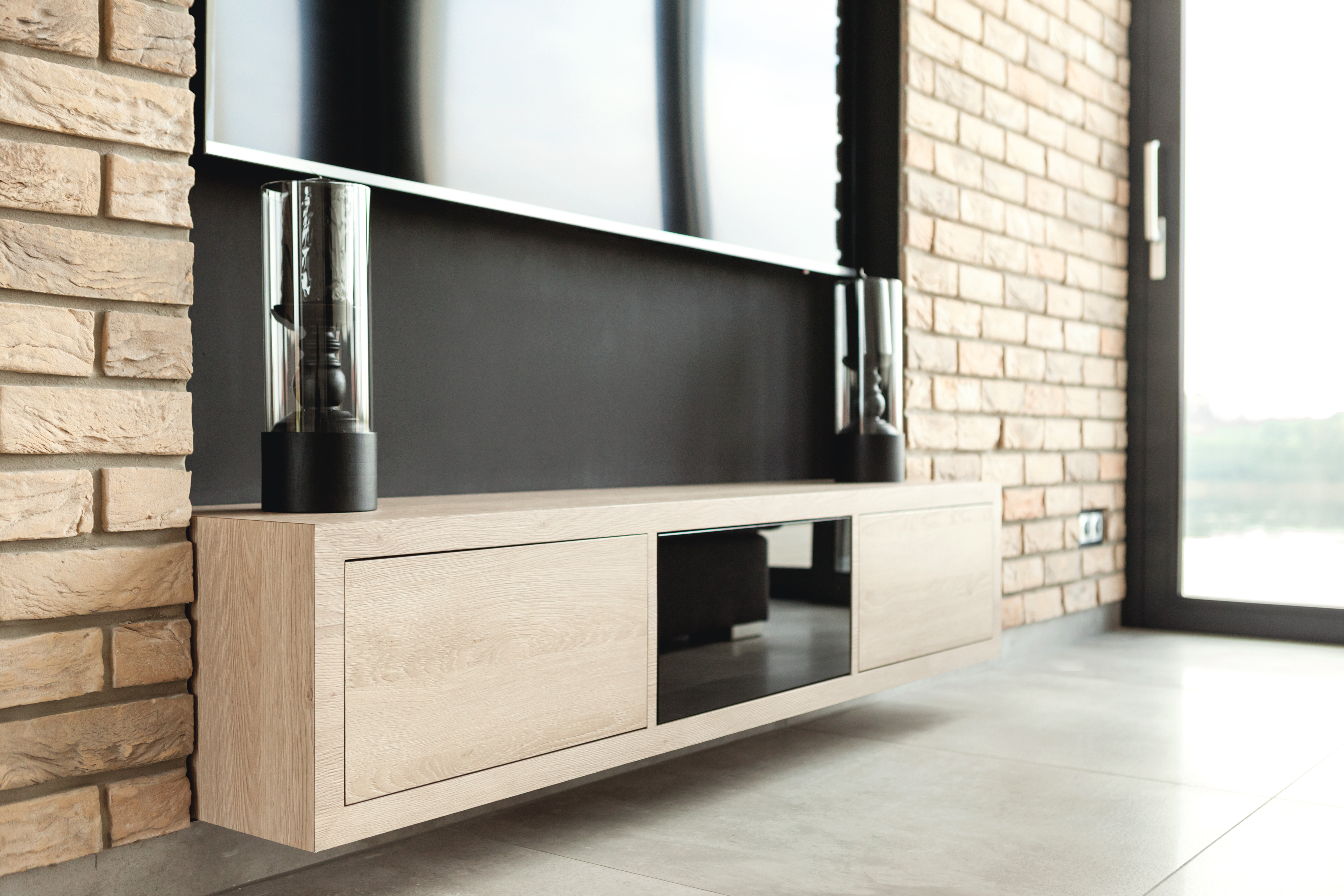 A similar style to the kitchen was also used in the living room.
