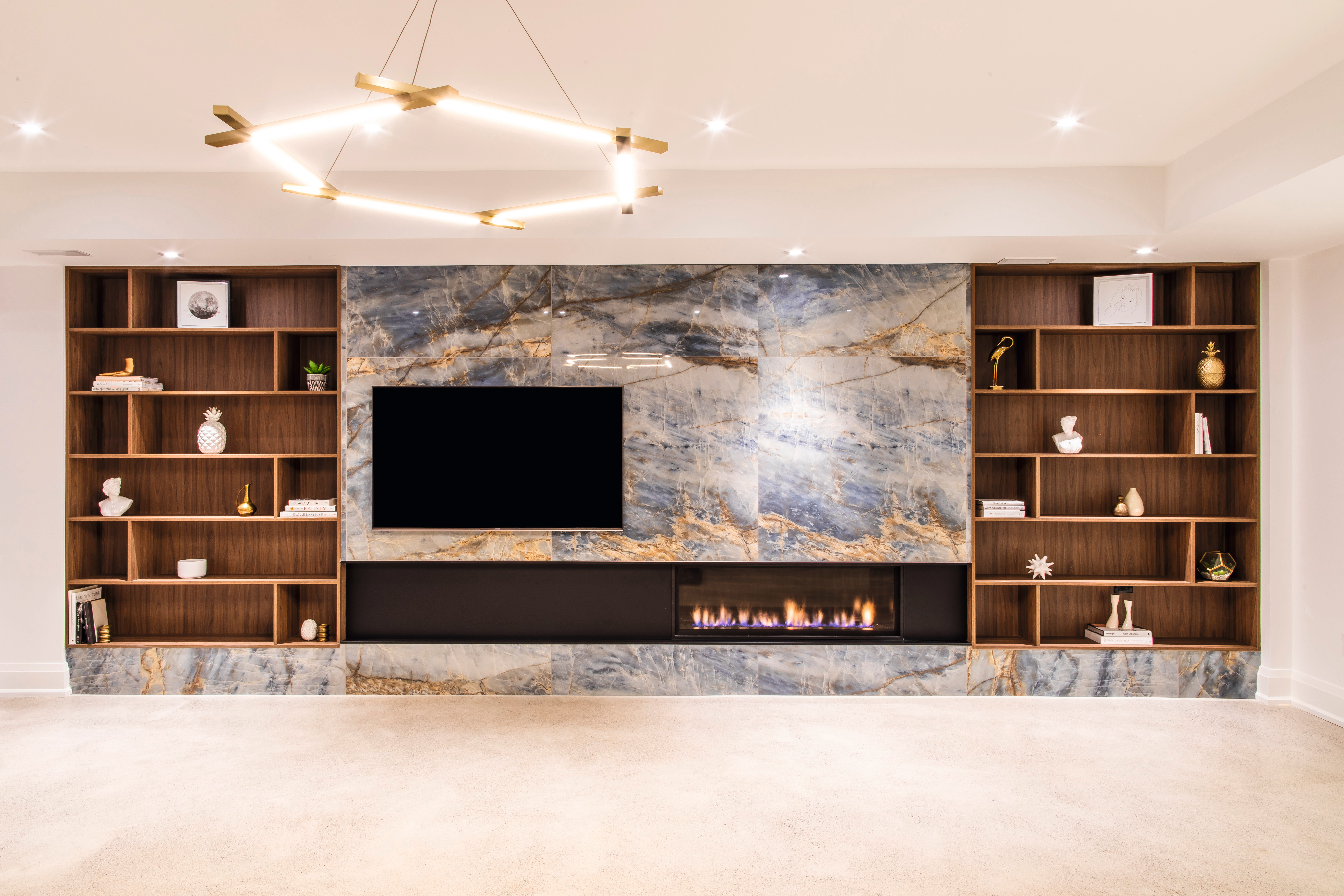 The use of various EGGER decors creates a warm and exclusive ambience.