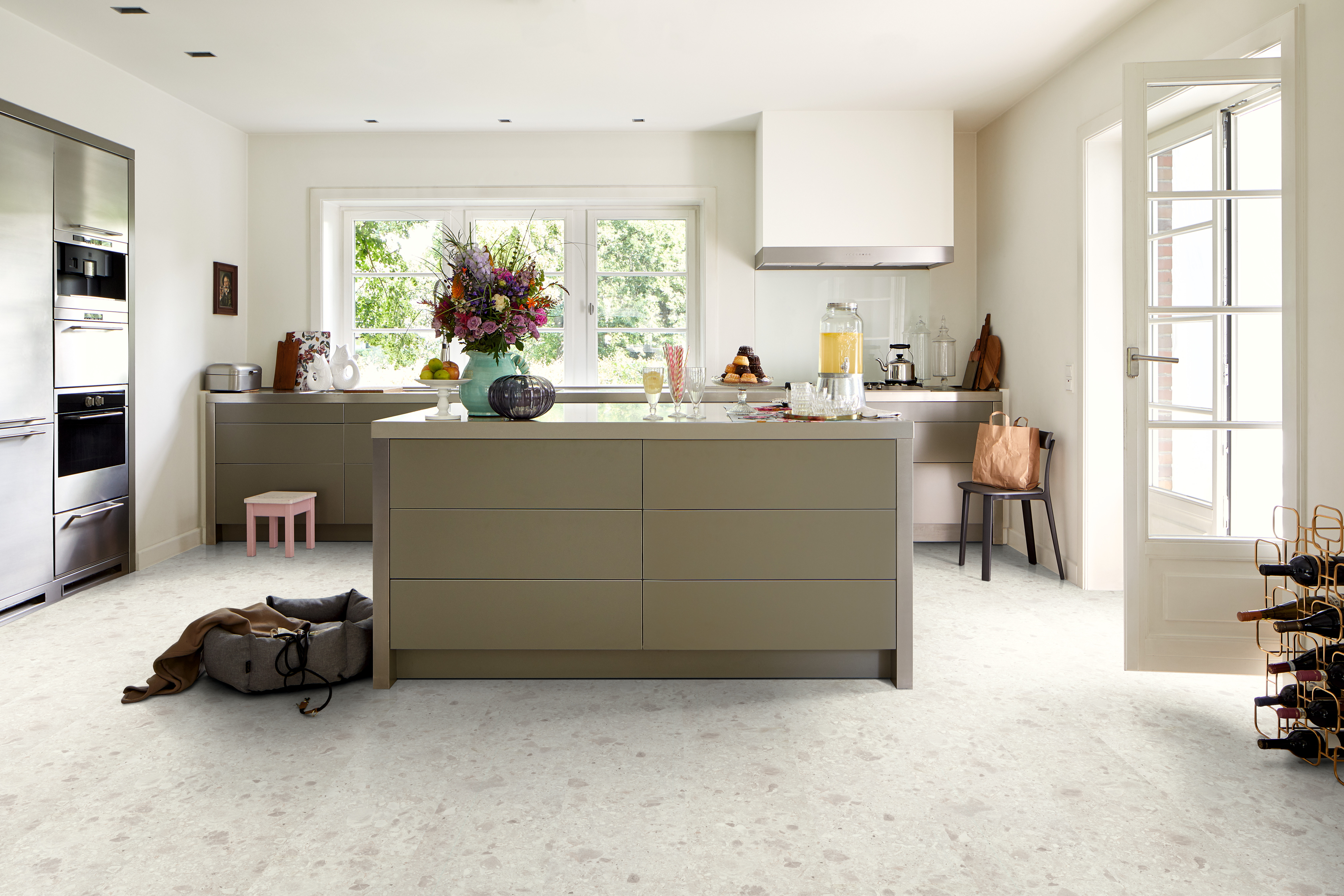 Los Suelos Design GreenTec de EGGER son de primera calidad, robustos y modernos
