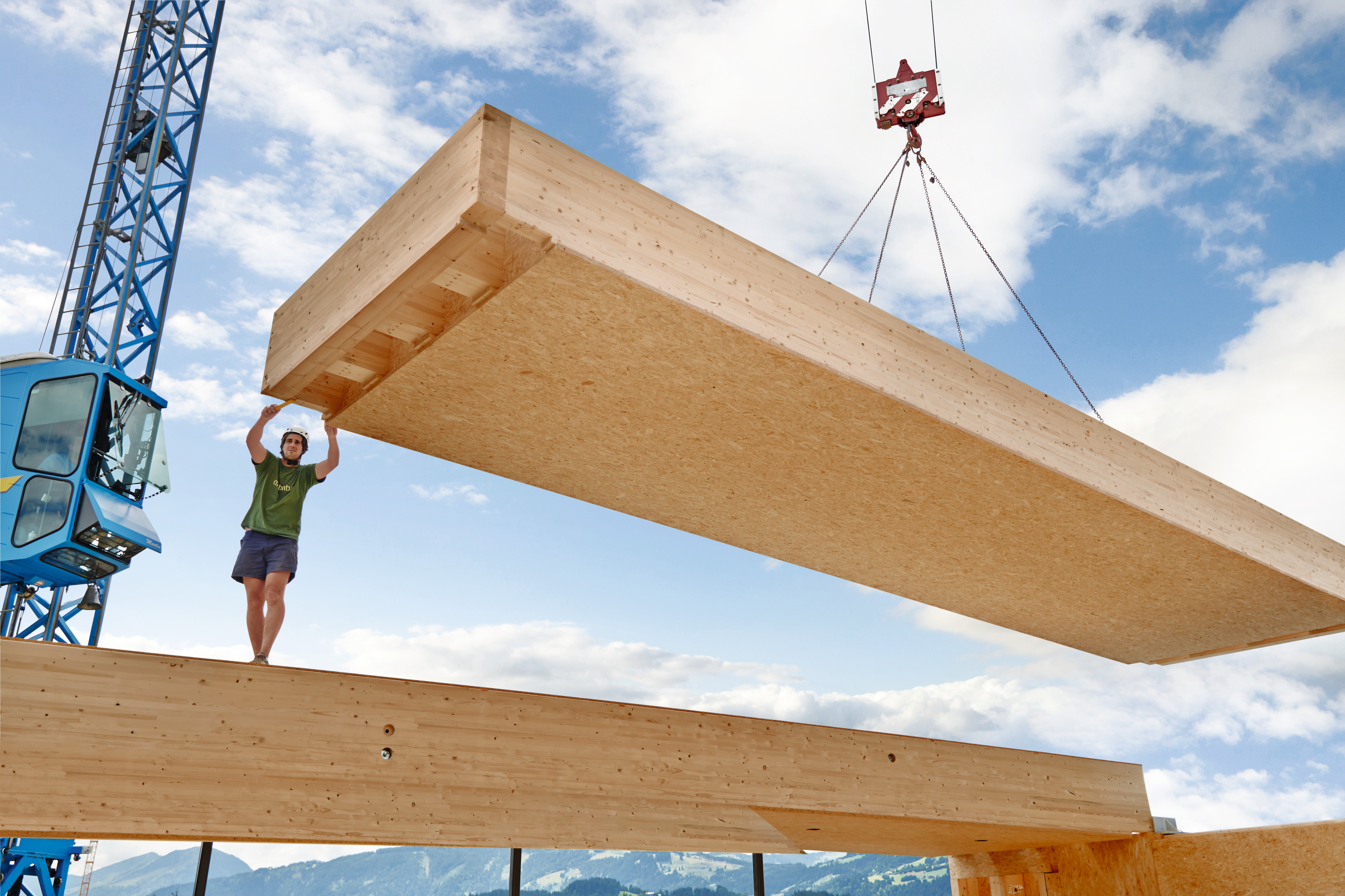 EGGER OSB 4 TOP – wenn Holzbau einfach klappen muss.
