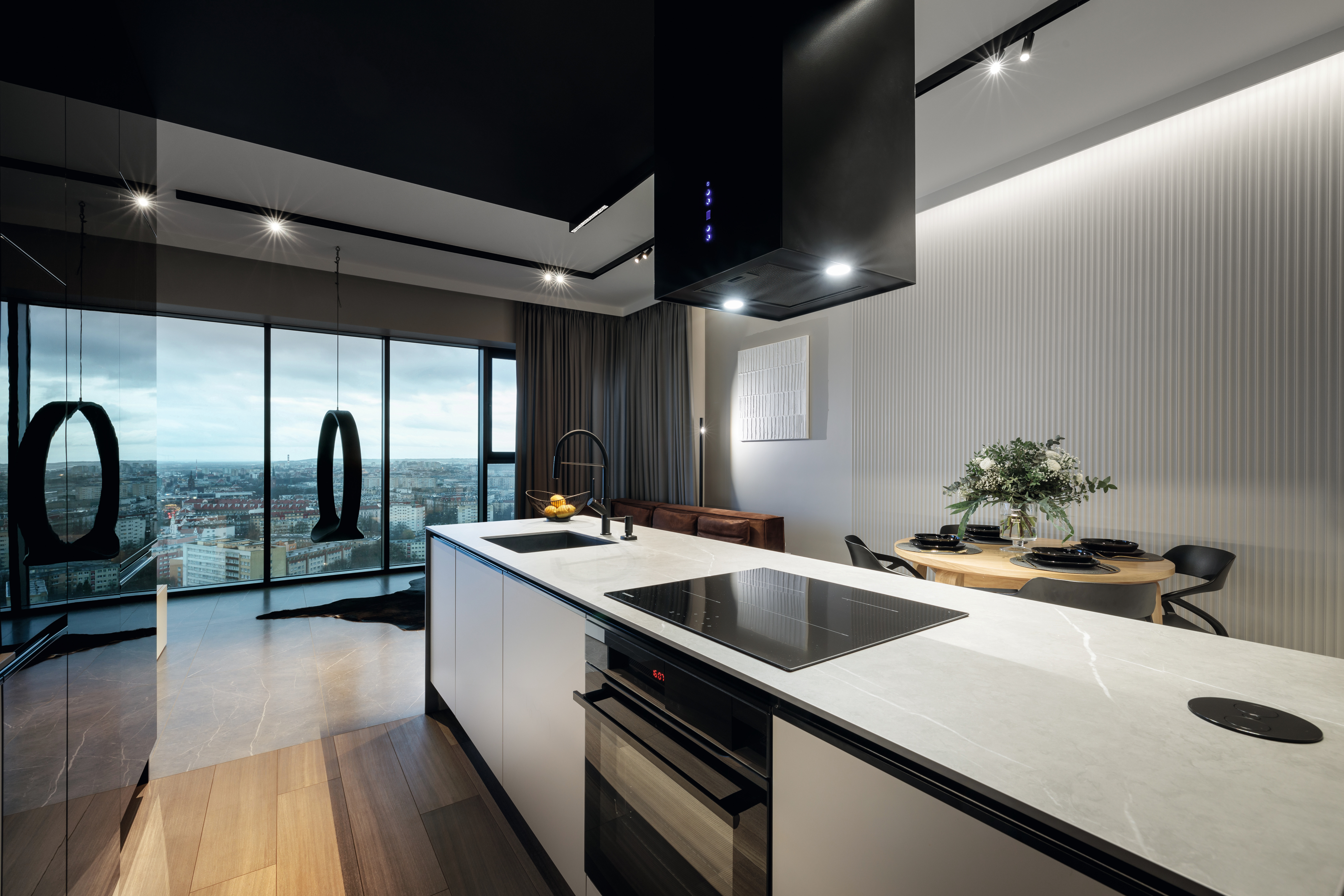 The apartment offers a view over the city.