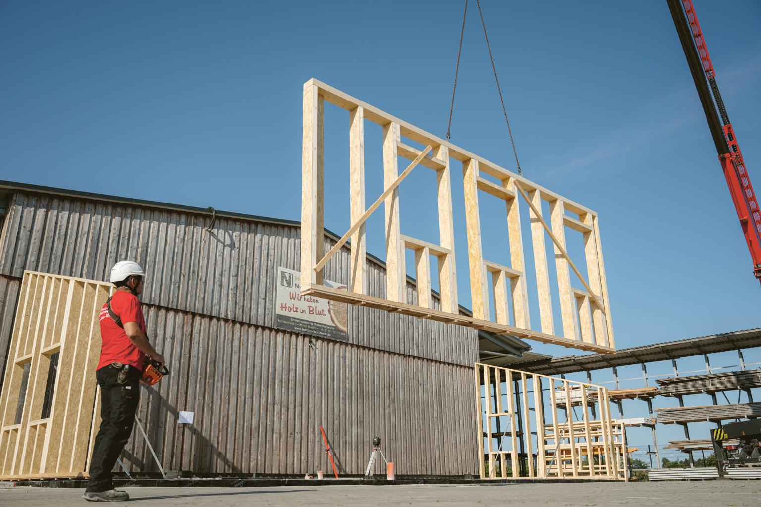 The wood construction company Nortmann has built its own office extension with EcoBox wall modules