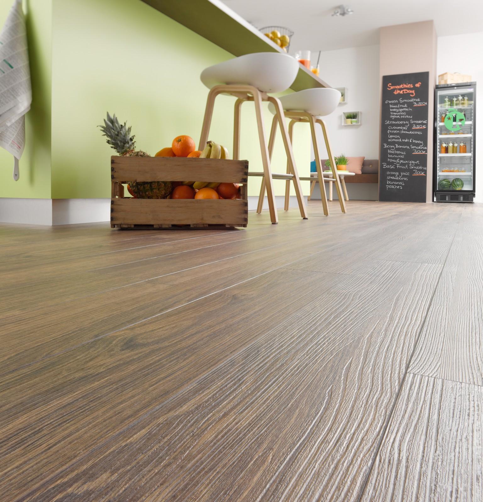 Laminate Flooring 