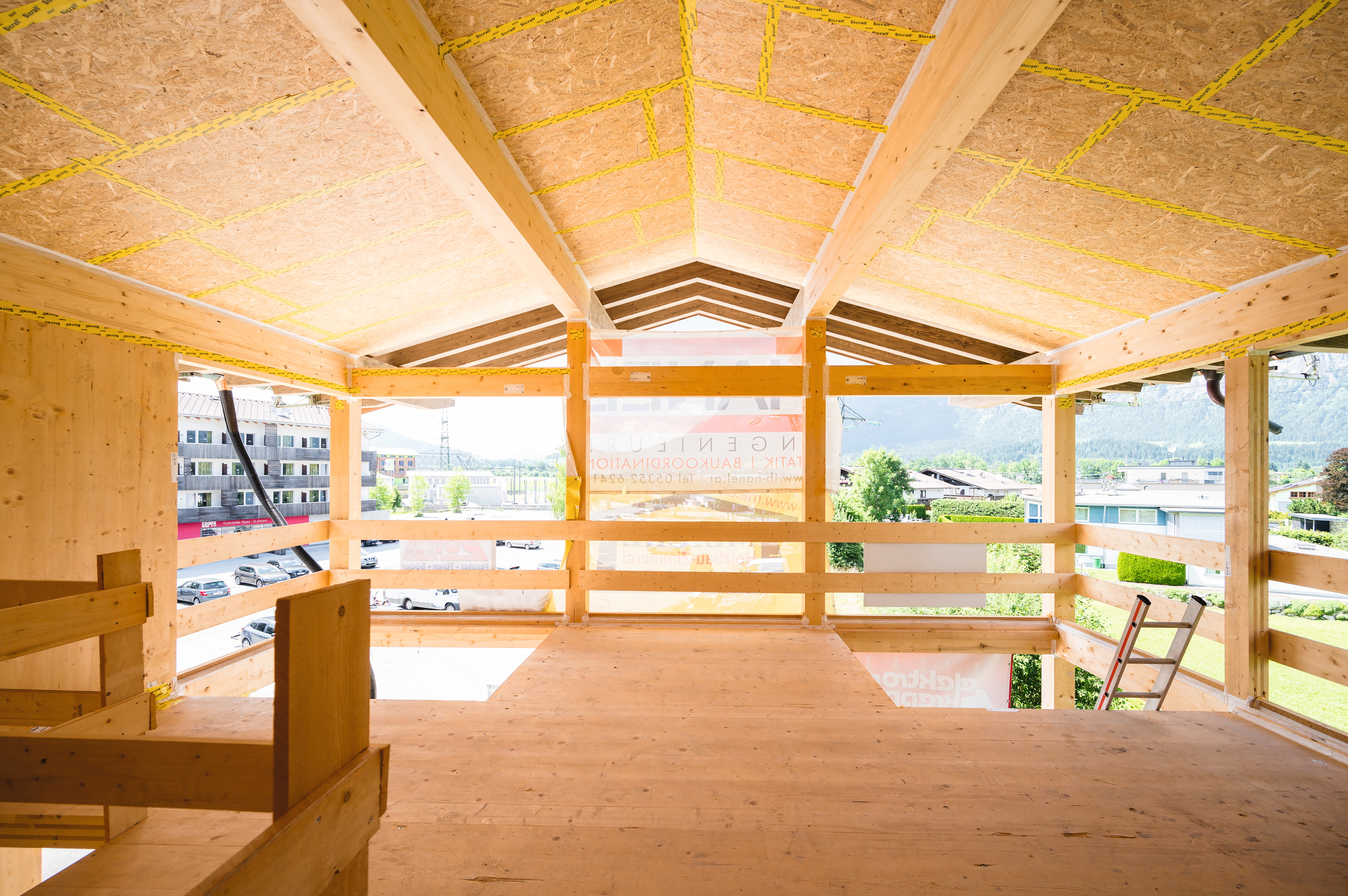 Holzmanufaktur Hafner & Co. undertook the fabrication of our OSB boards.