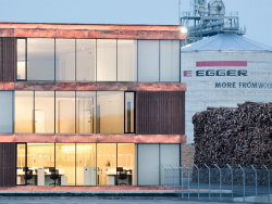 Het administratiegebouw van EGGER in Radauti