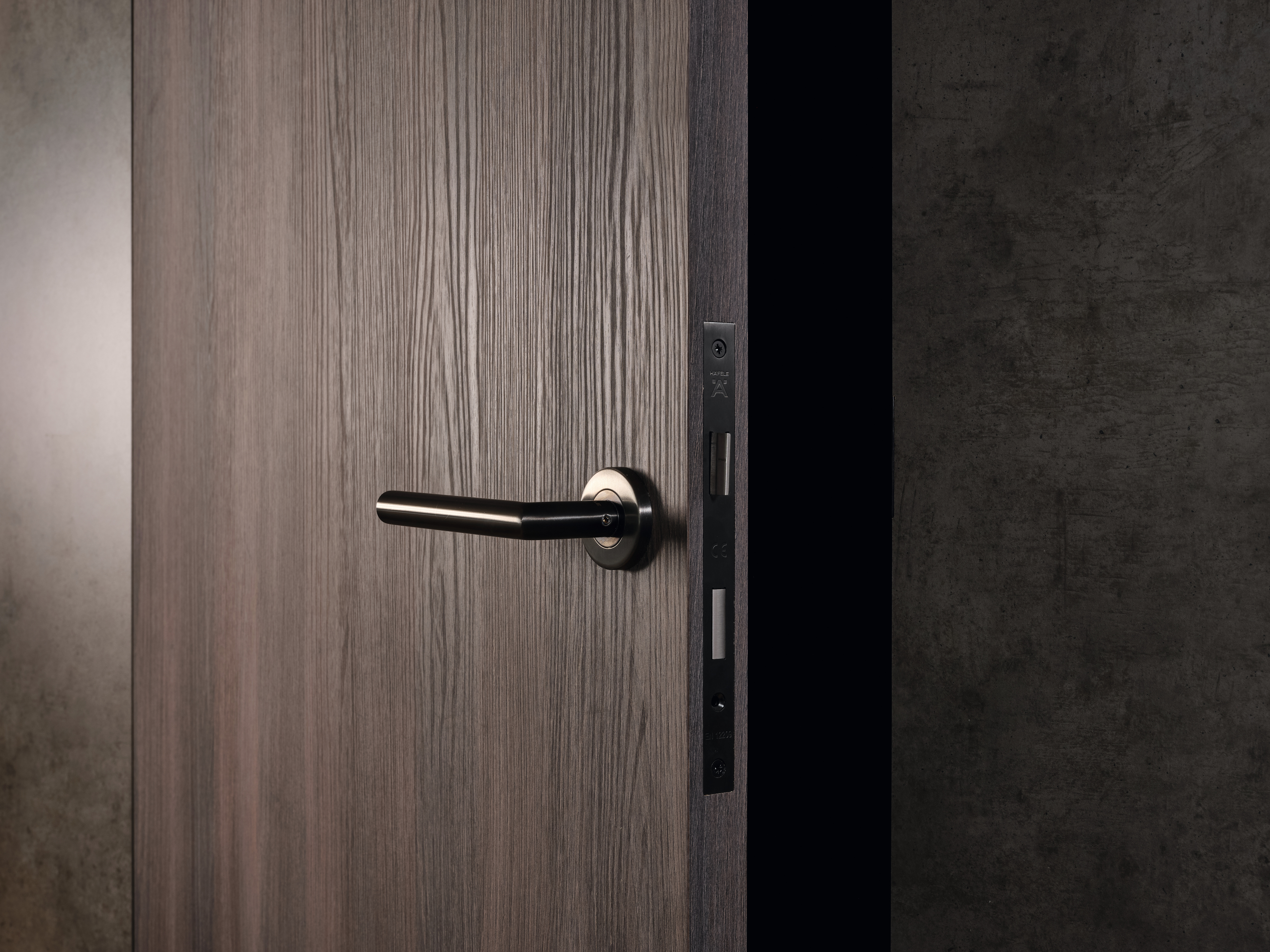 H1253 ST9 Truffle Brown Branson Robinia EGGER Door Laminate H1253 ST9 Truffle Brown Branson Robinia EGGER Door Laminate