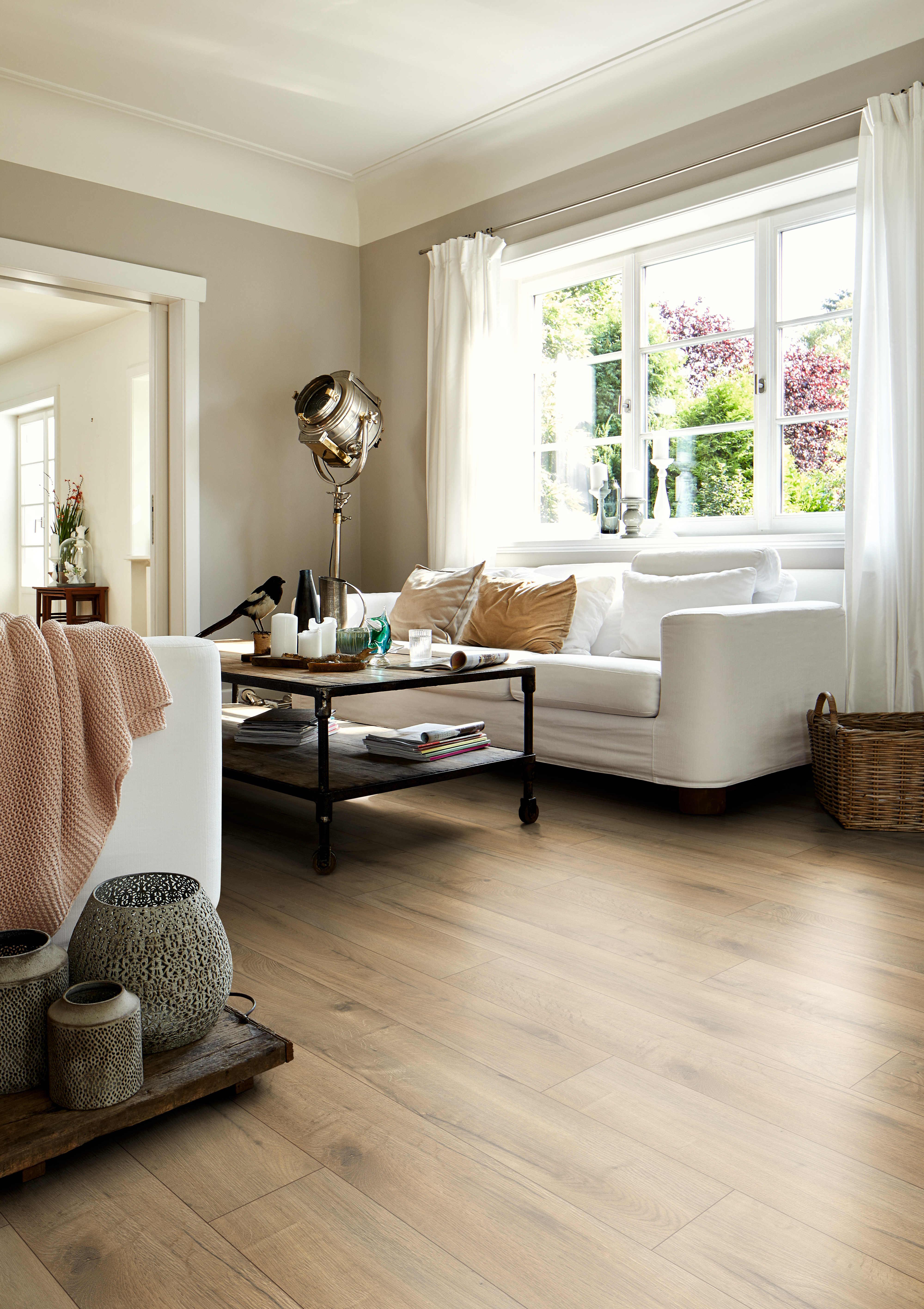 With the HOME you install flooring yourself
