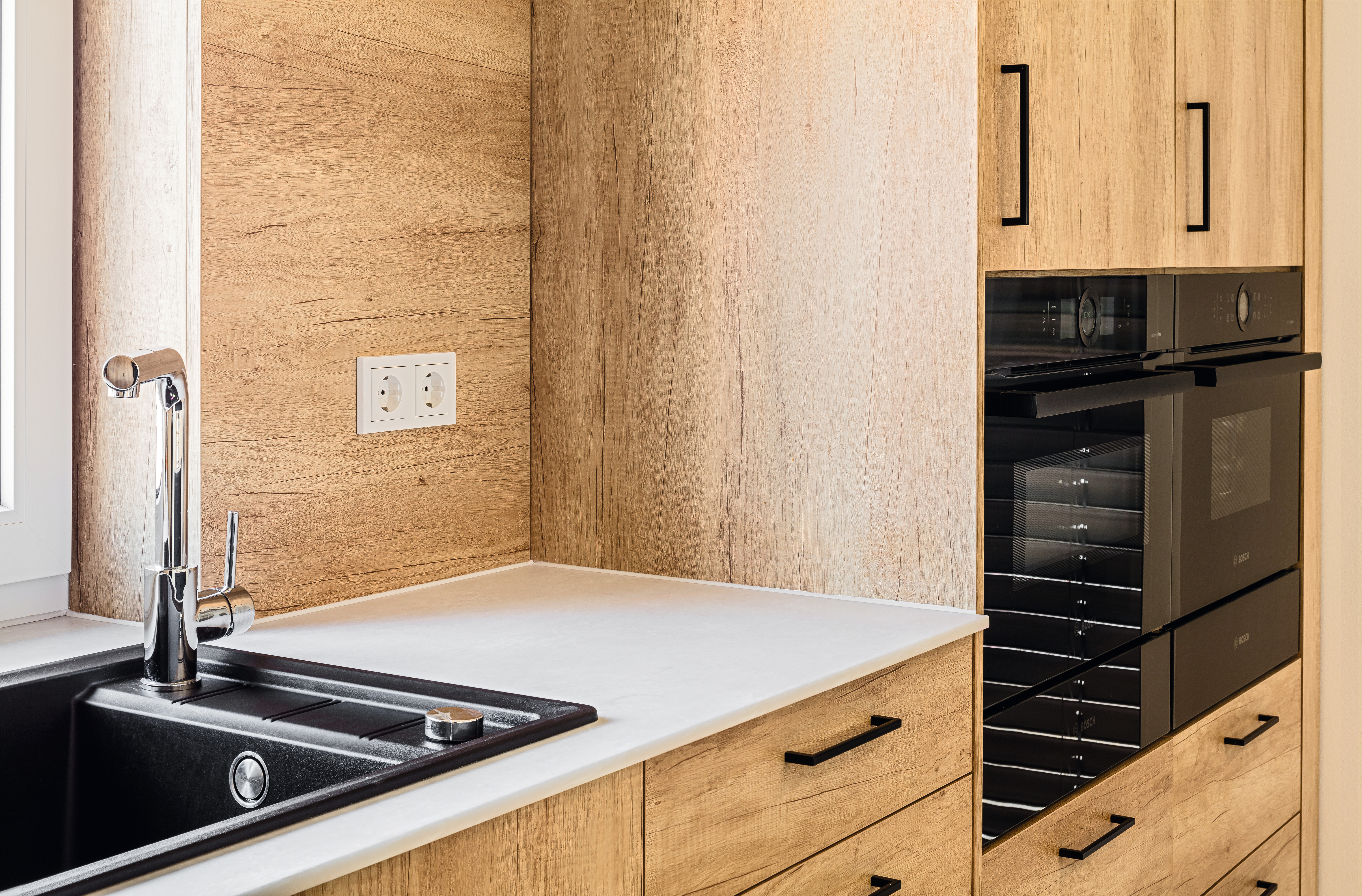 Our moisture-resistant and hygienic compact laminate is ideal for kitchen surfaces.