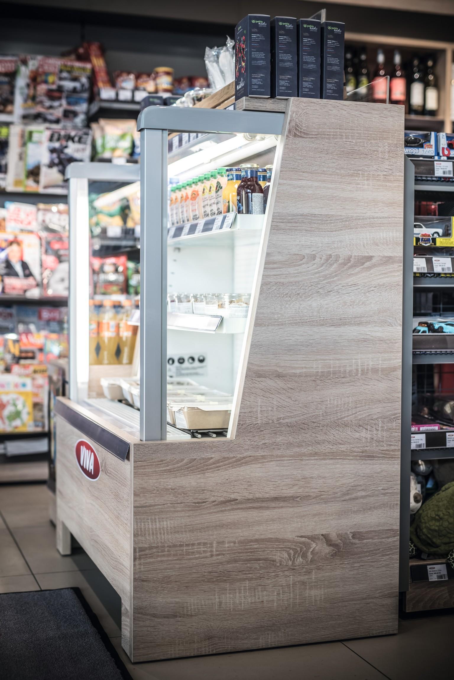Drink displays units in the newly-designed OMV shop feature the H1145 Natural Bardolino Oak decorative material with its distinctive ST 10 surface texture.