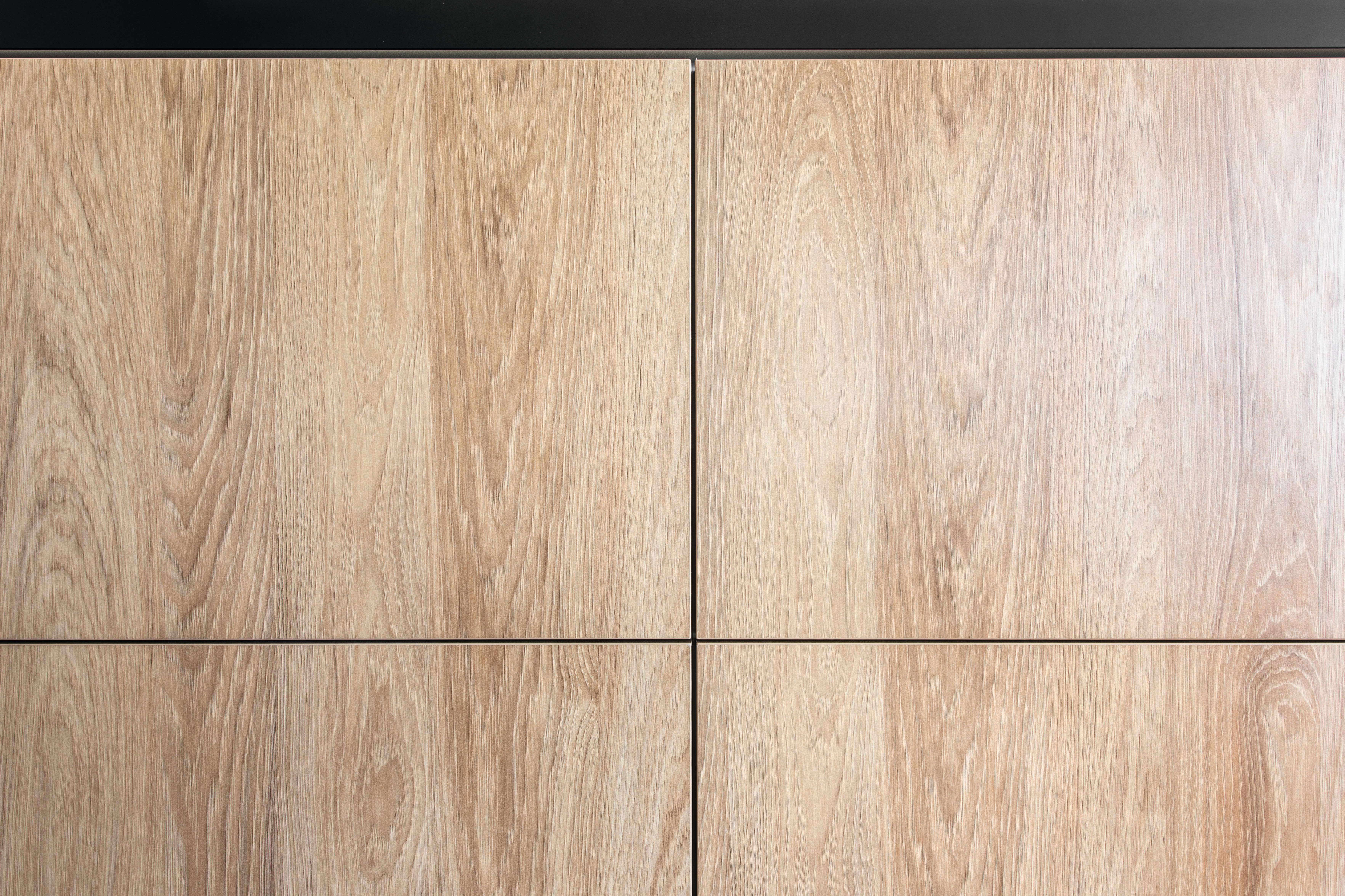 Elemento frontale della cucina con H3730 ST10.