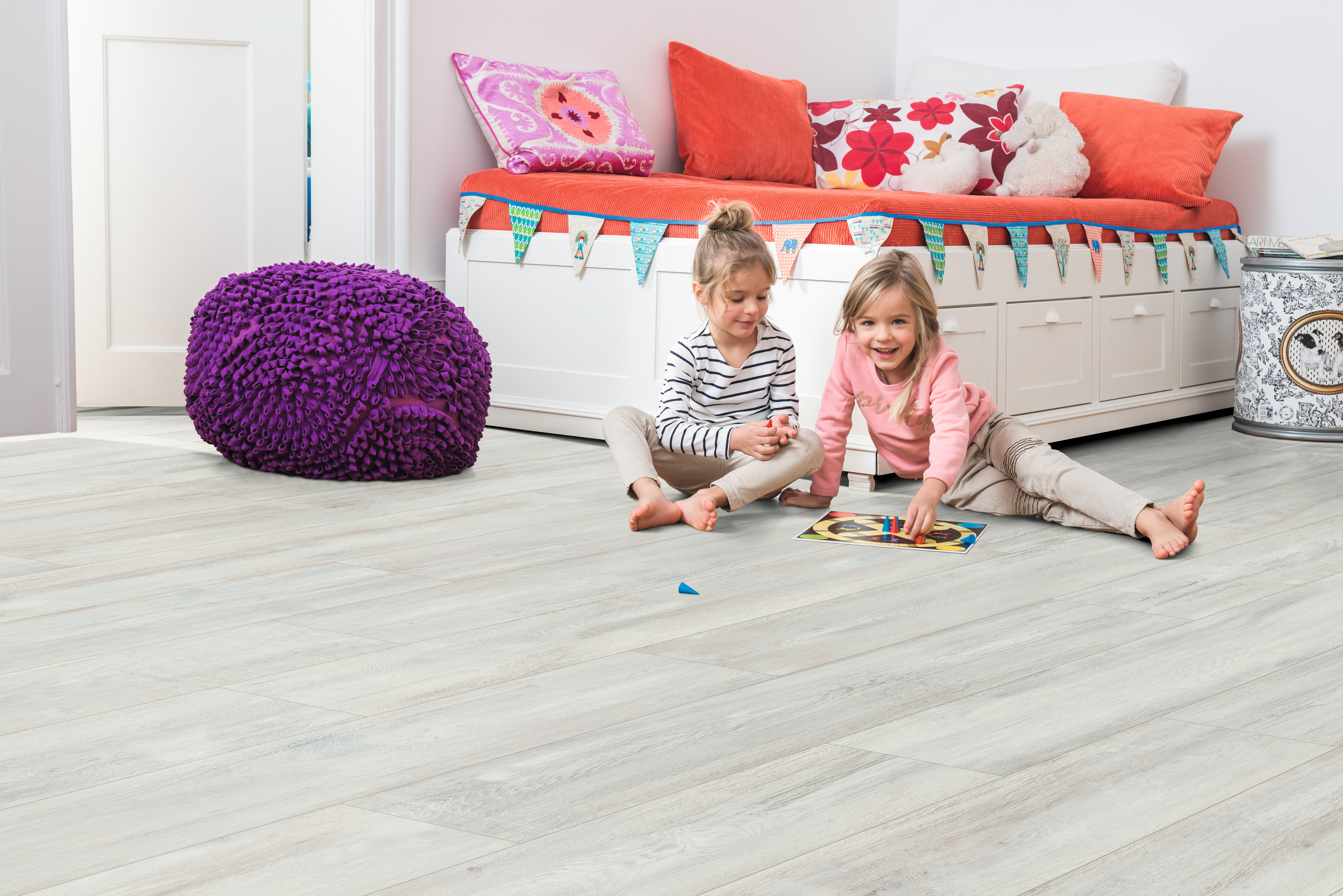 HOME Comfort flooring - For all those who want to install cork flooring themselves