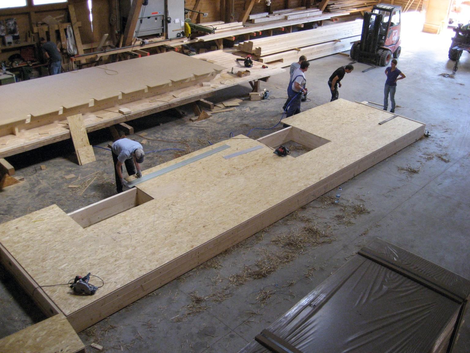 The inside of the wall was clad with EGGER OSB 3 boards.