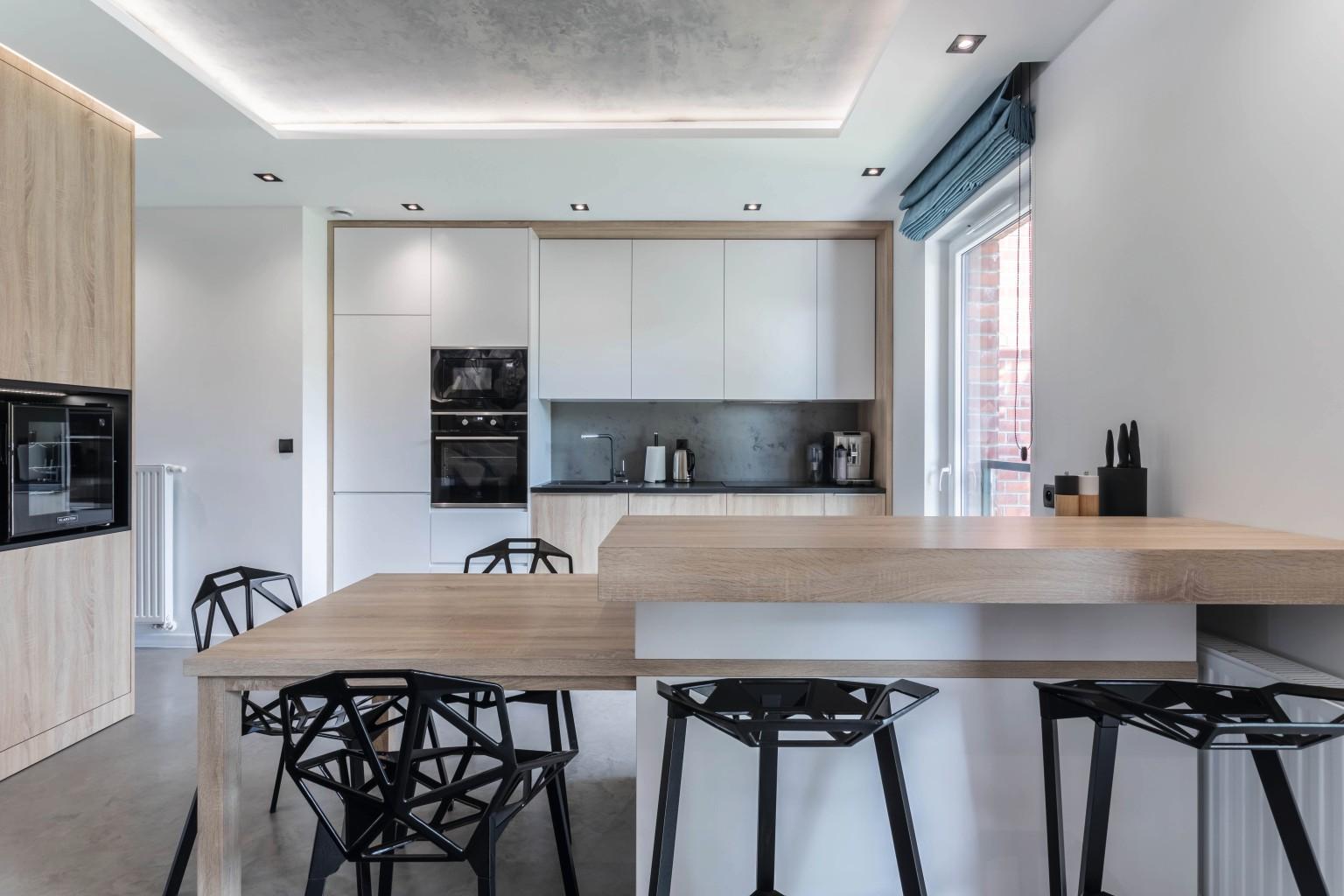 Le design intérieur discret obéit au principe de « moins, c'est plus ».