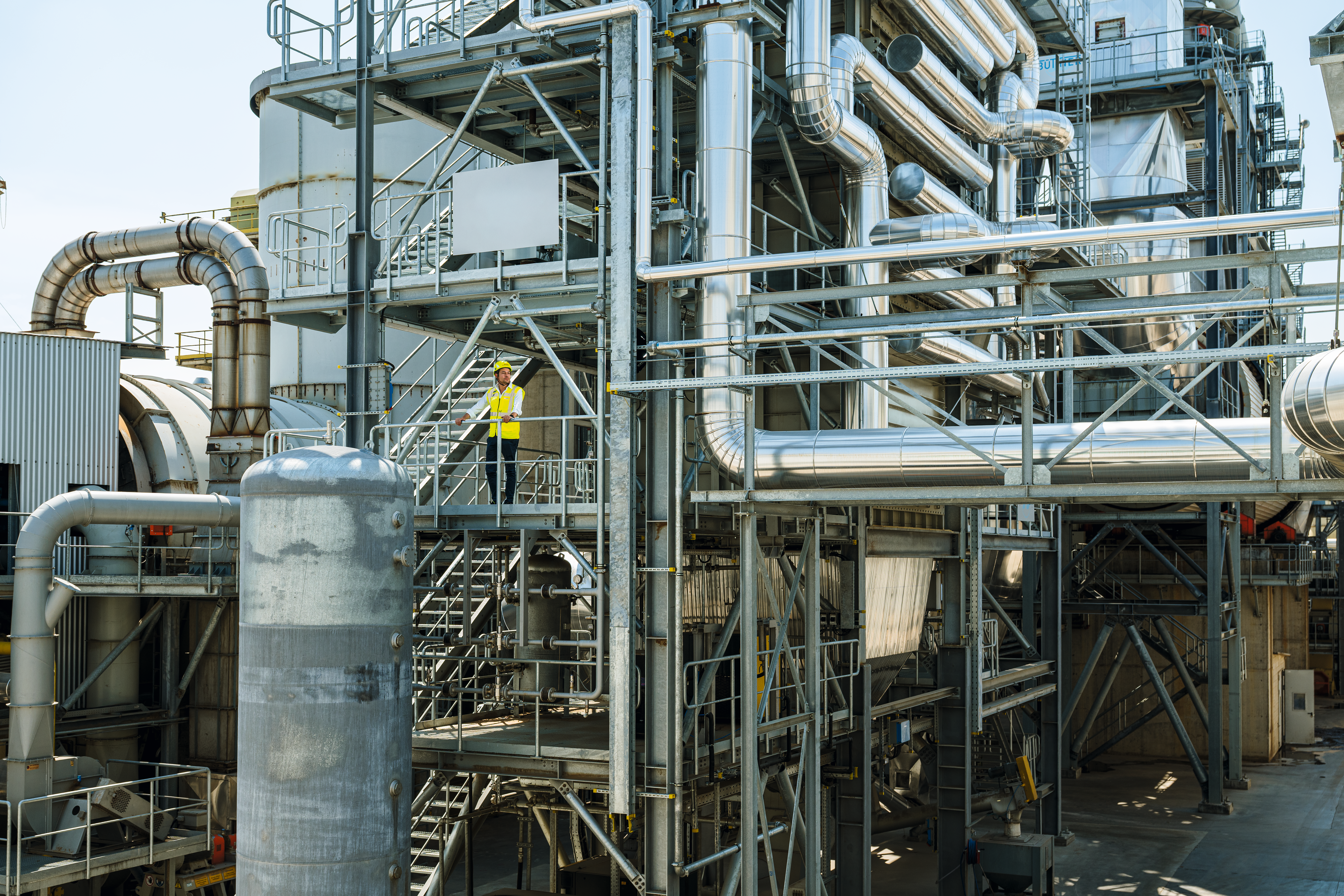 Nový termoolejový kotel představuje revoluci v zásobování závodu obnovitelnou energií