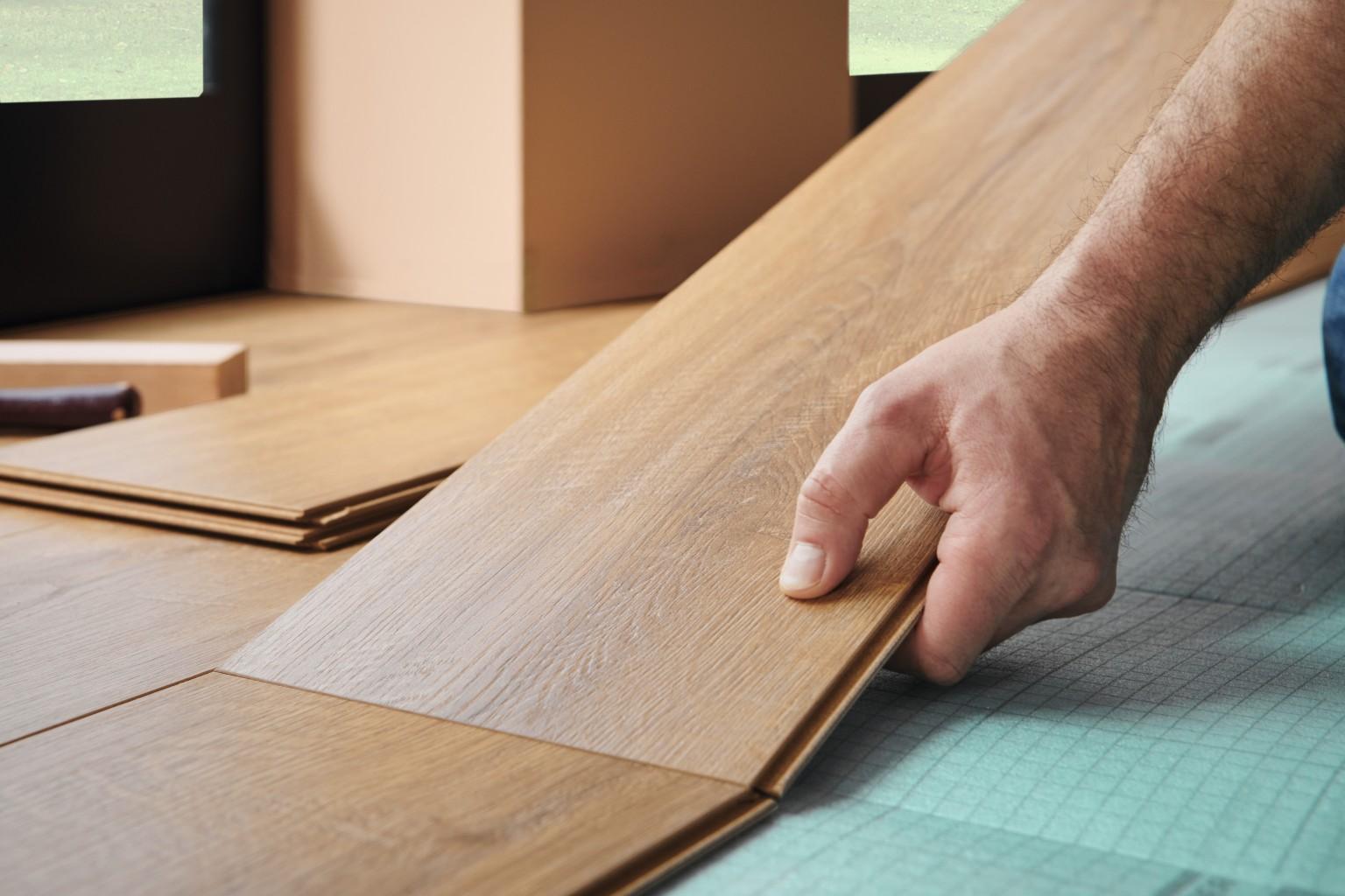 How to lay laminate flooring