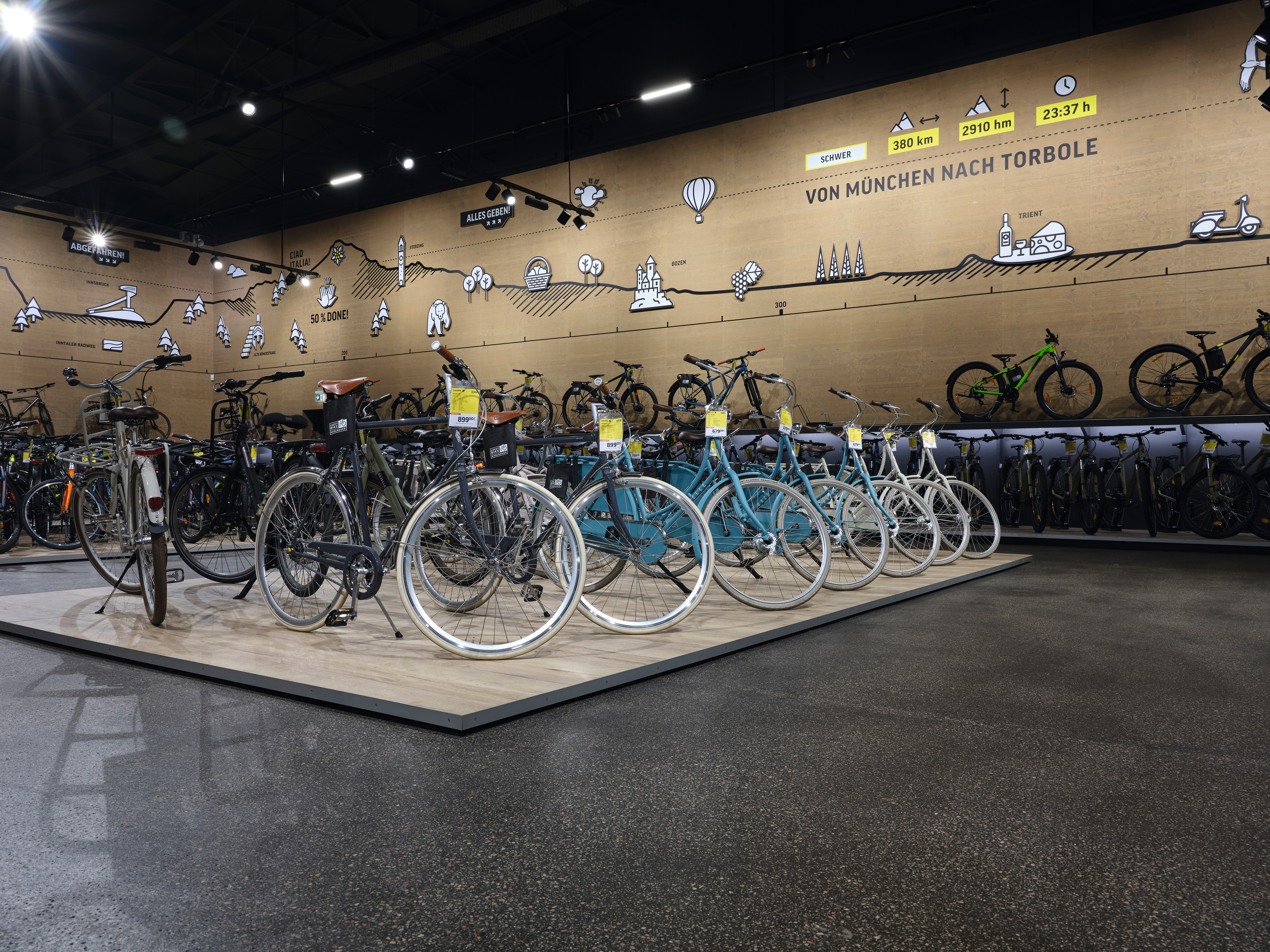 Pavimenti Design Rovere Monfort naturale nel negozio di biciclette Lucky Bike a Monaco di Baviera.
