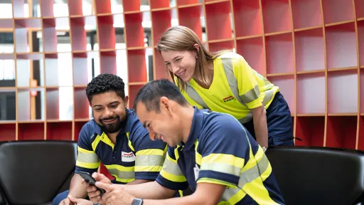 Biz bilan bog‘laning