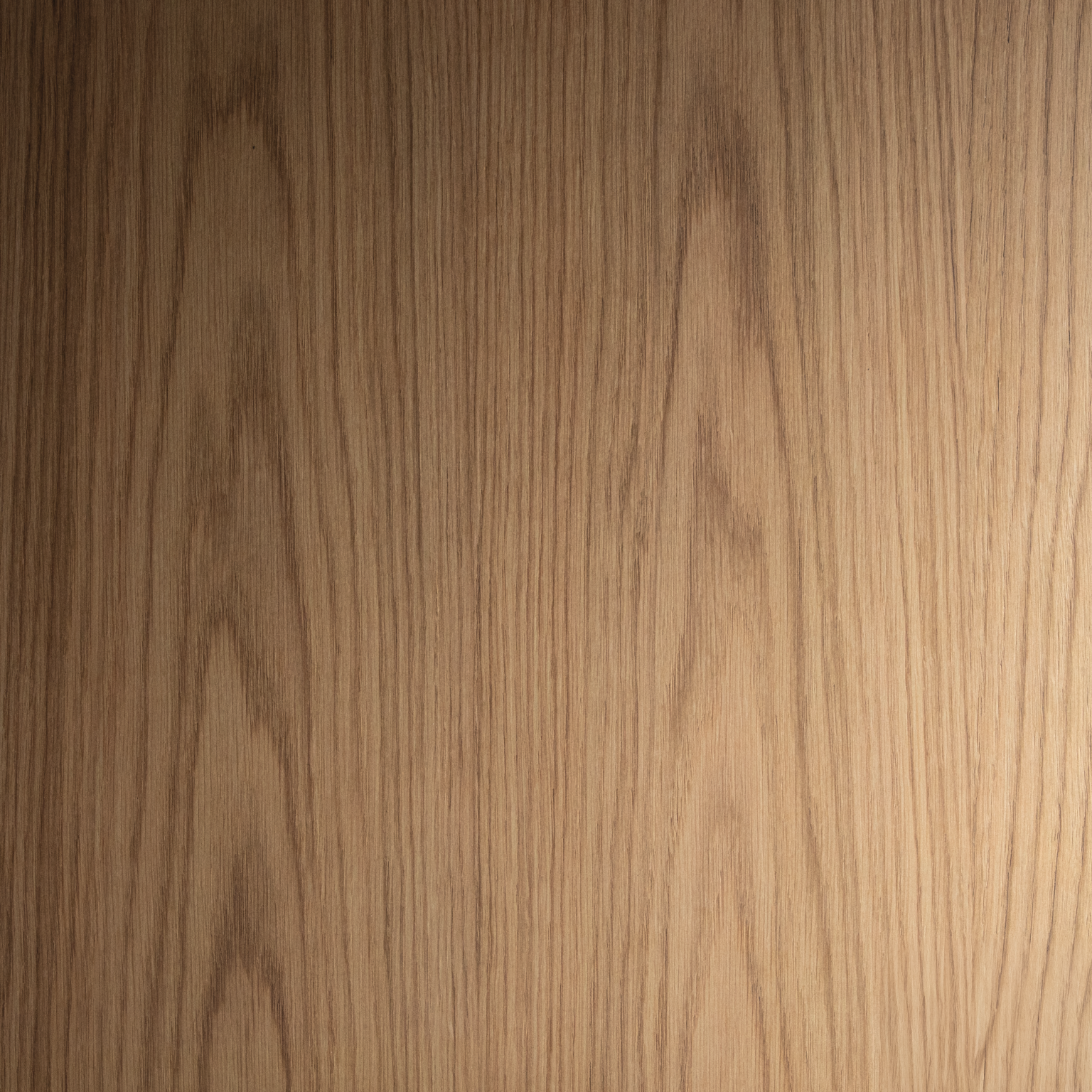 Povrch klidnějšího charakteru s nízkým stupněm lesku: ST17 Omnipore Oiled