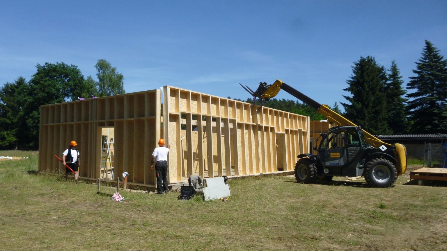 Vnější stěny konstrukce „balloon frame“ za použití desek EGGER OSB 3.