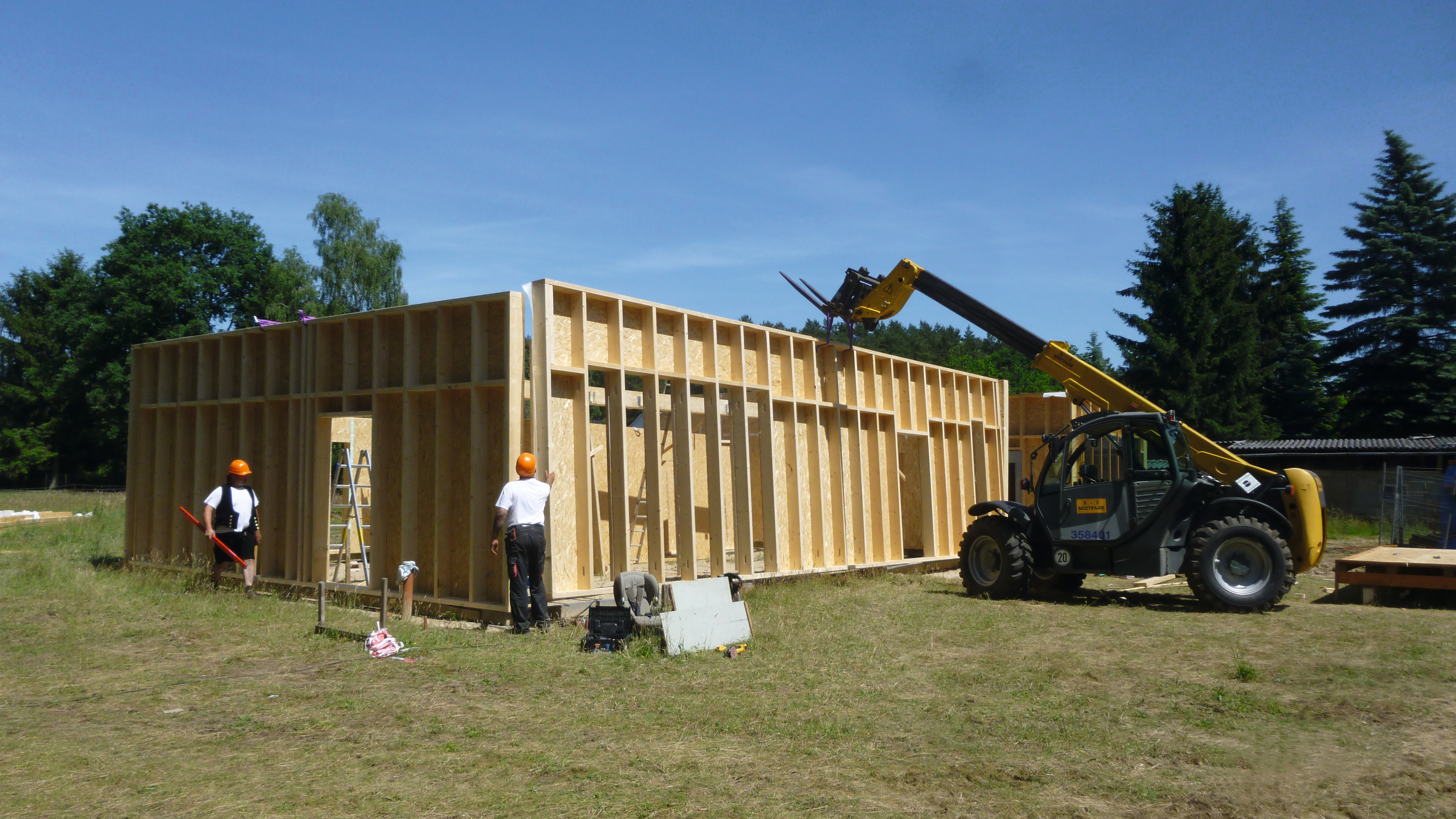 Outer walls in balloon frame construction made with EGGER OSB 3.