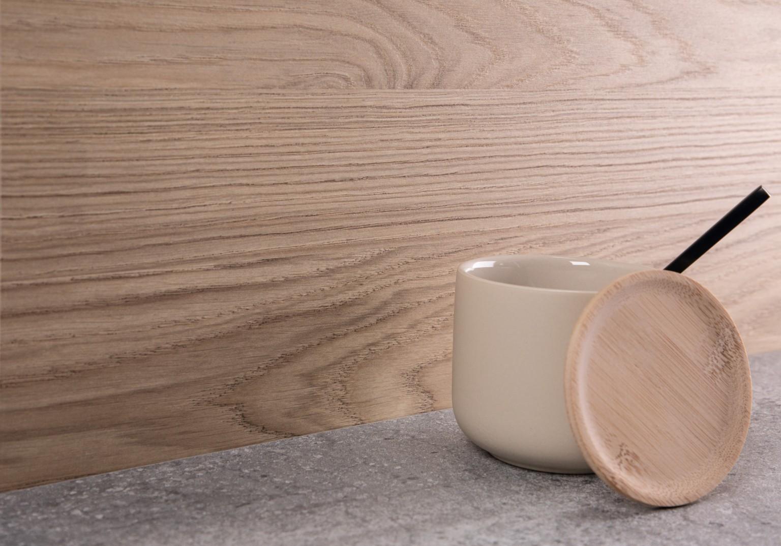 ST40 Feelwood Oakgrain představuje nejnovější generaci synchronizovaných textur.