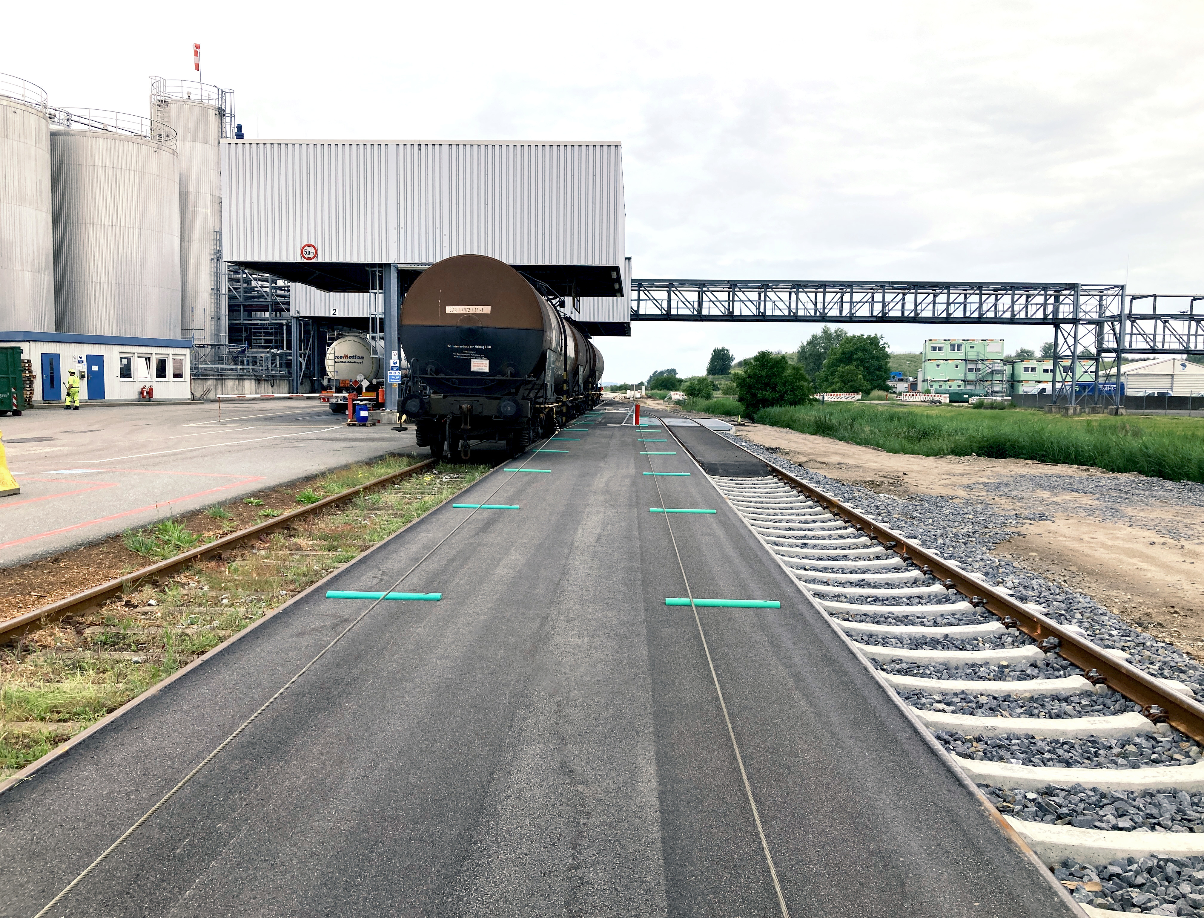 Image du train de colle