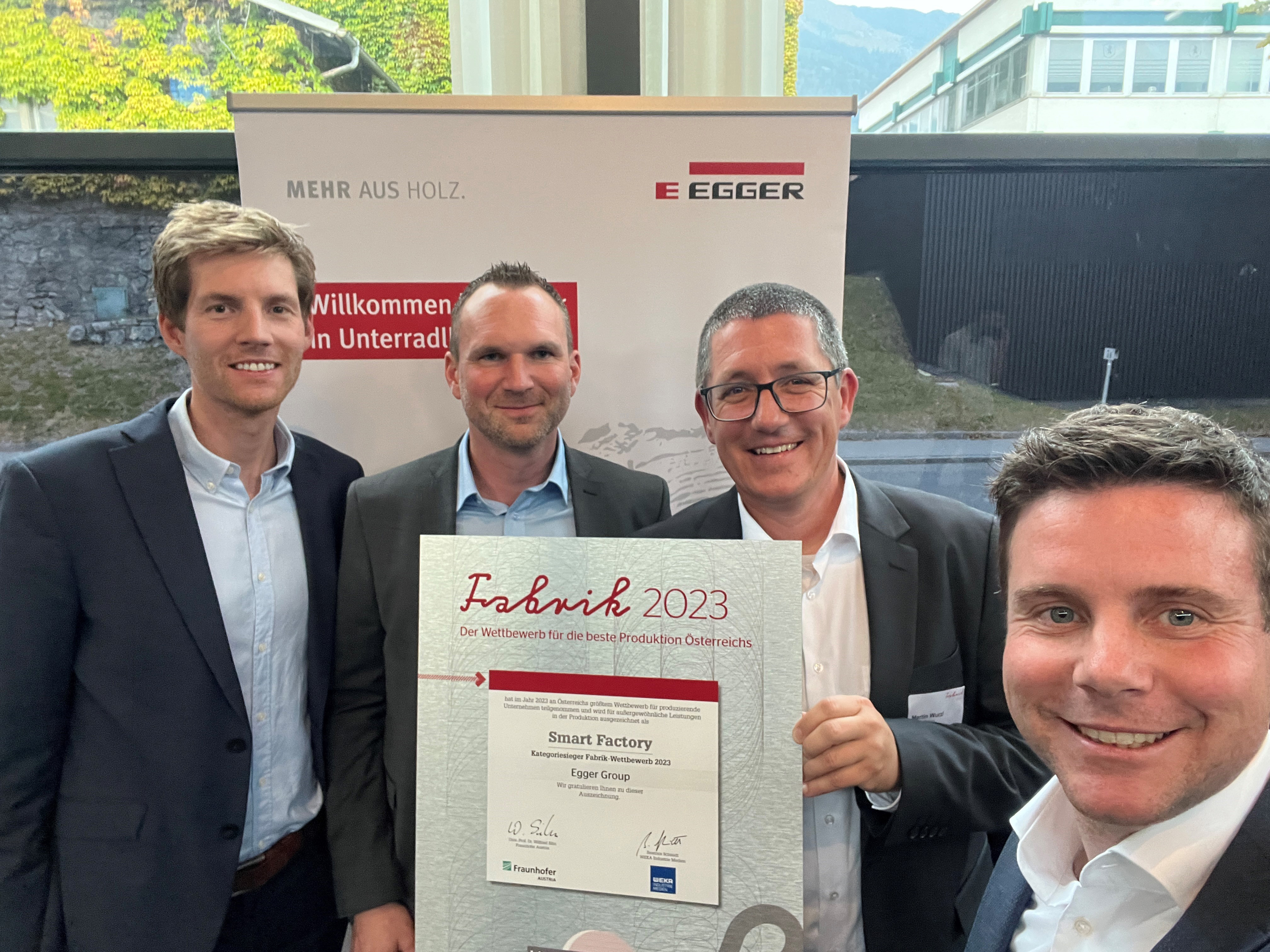 EGGER Unterradlberg ist Österreichs „Smart Factory“ EGGER Unterradlberg ist Österreichs „Smart Factory“