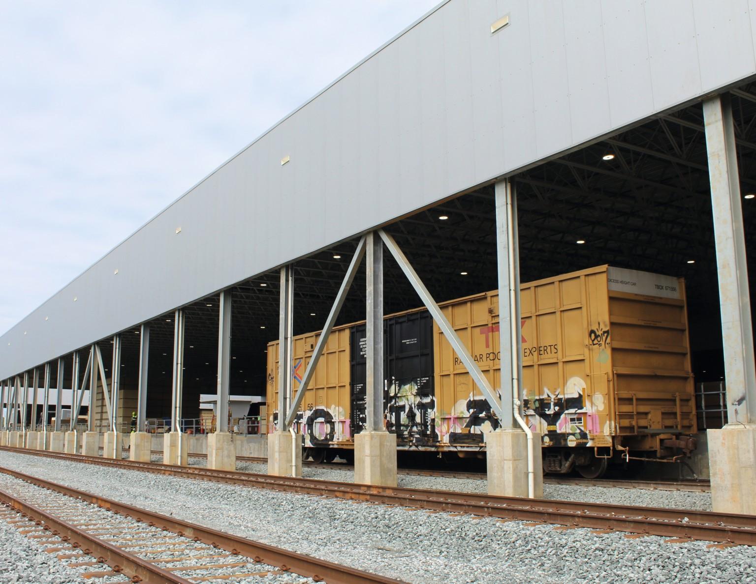 The first railcar shipment in North America