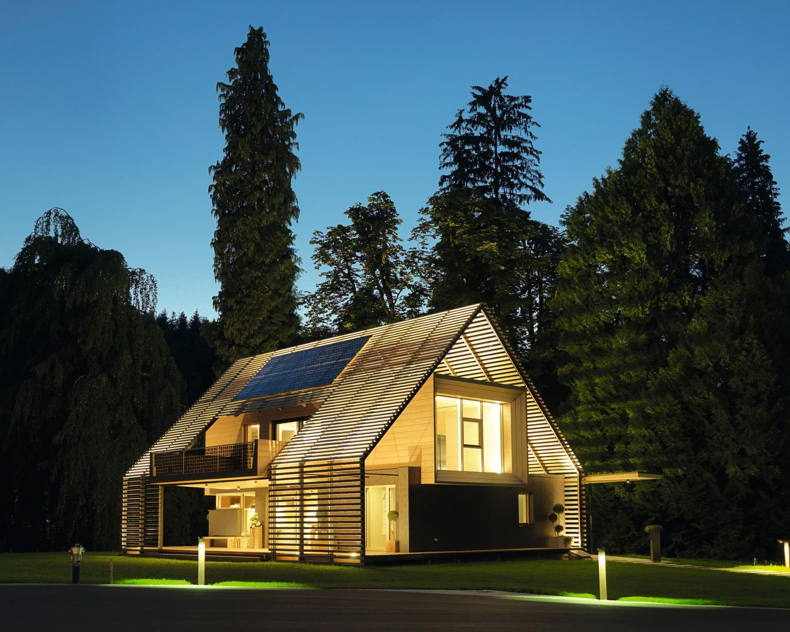 Passive house with OSB 4 TOP and DHF boards. © Auftragsfoto.at/Stefan Sappert